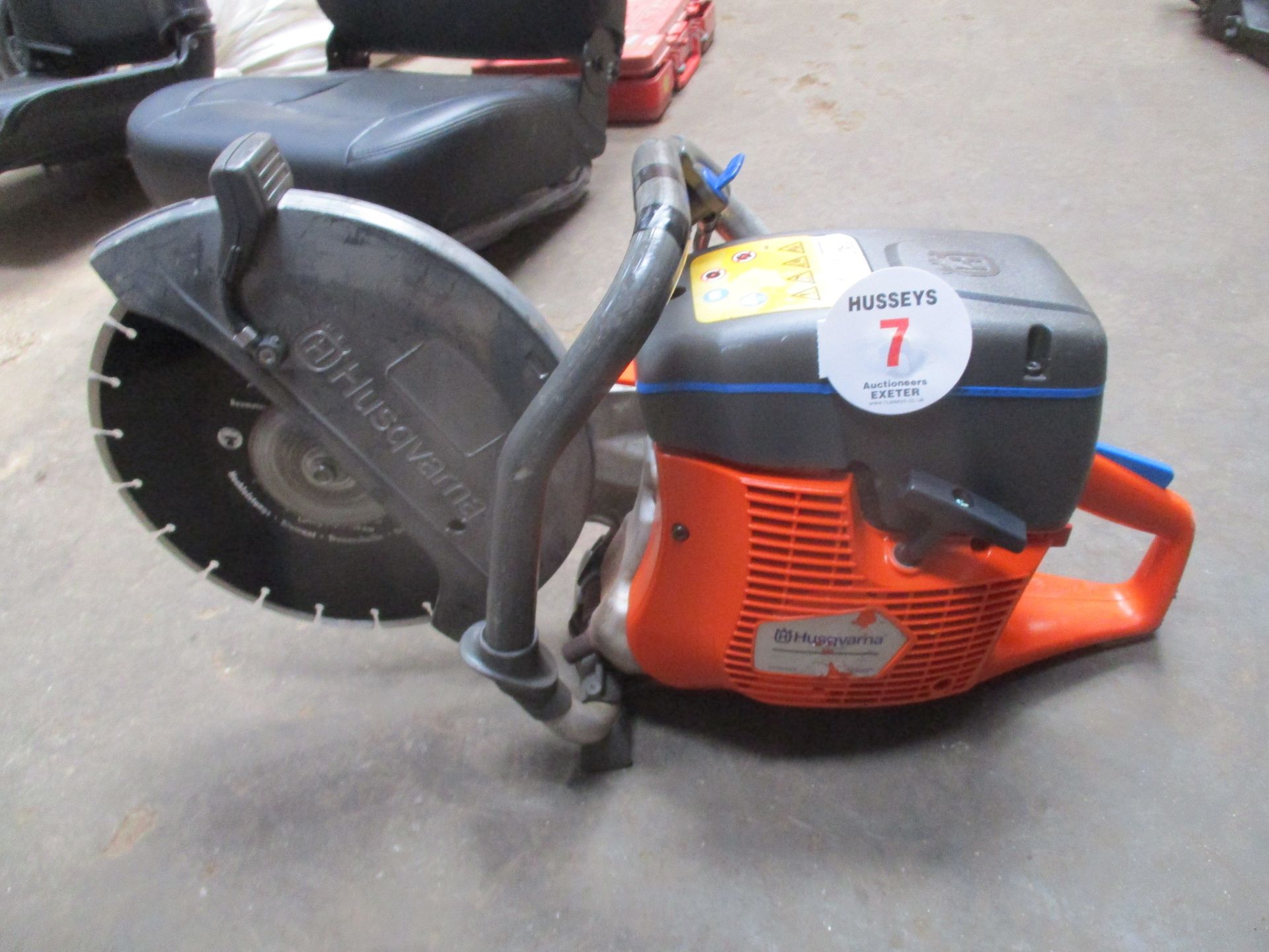 HUSQVARNA DISC CUTTER