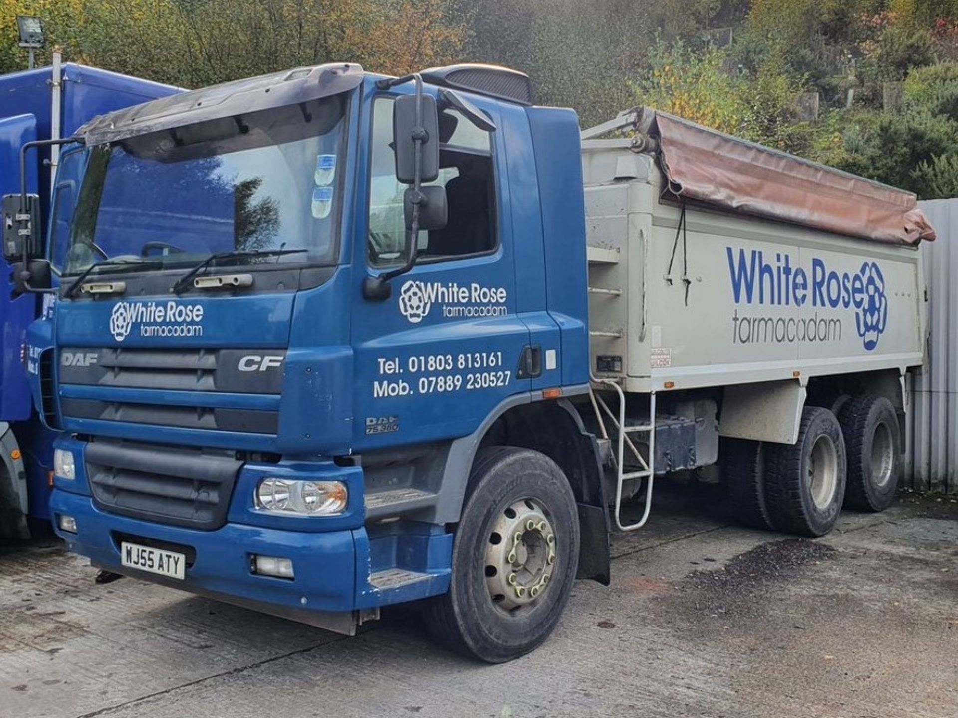 05/55 DAF TRUCKS FAT CF75.360 - 9200cc 2dr Tipper (Blue, 393k)