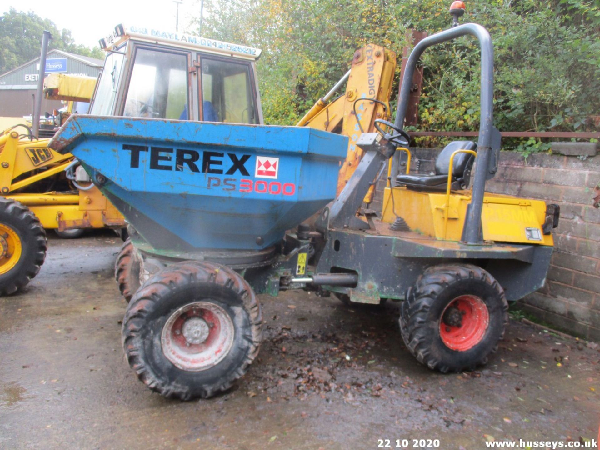 Terex 3T Swivel Skip Dumper with Kubota Engine (2006) (Ref P15MM) - Image 2 of 8