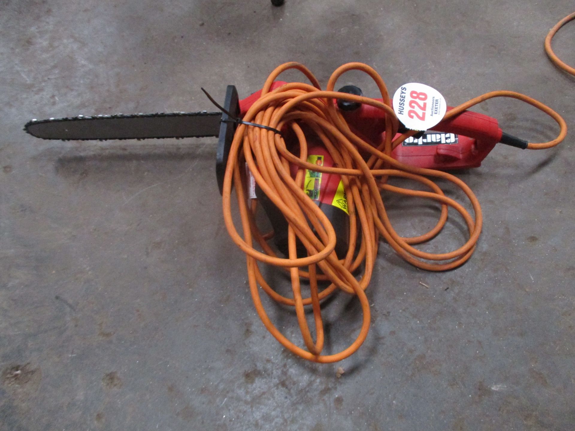 ELECTRIC CHAINSAW