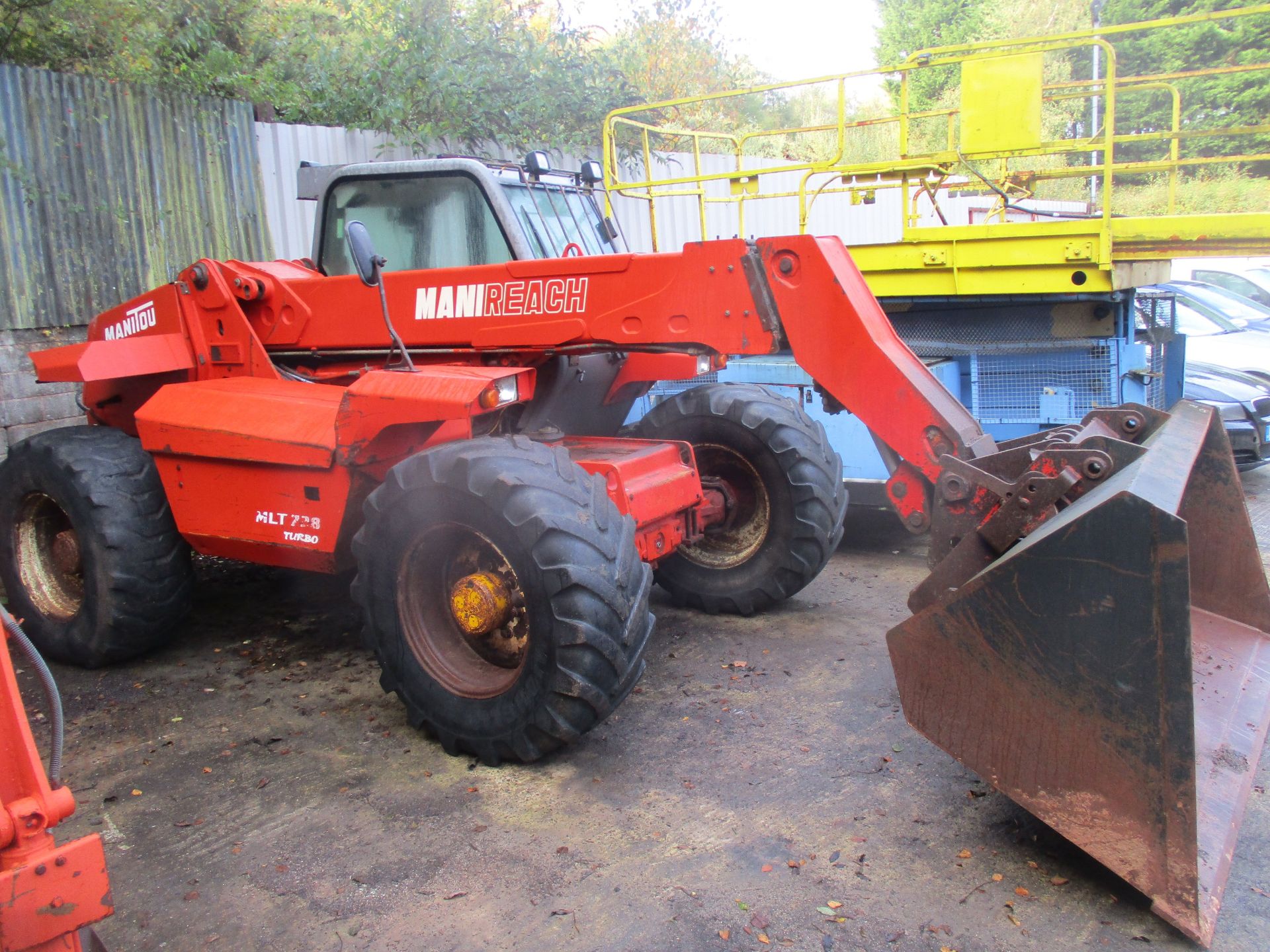 MANITOU MLT728 TURBO TELEHANDLER C.W BUCKET - Image 2 of 5