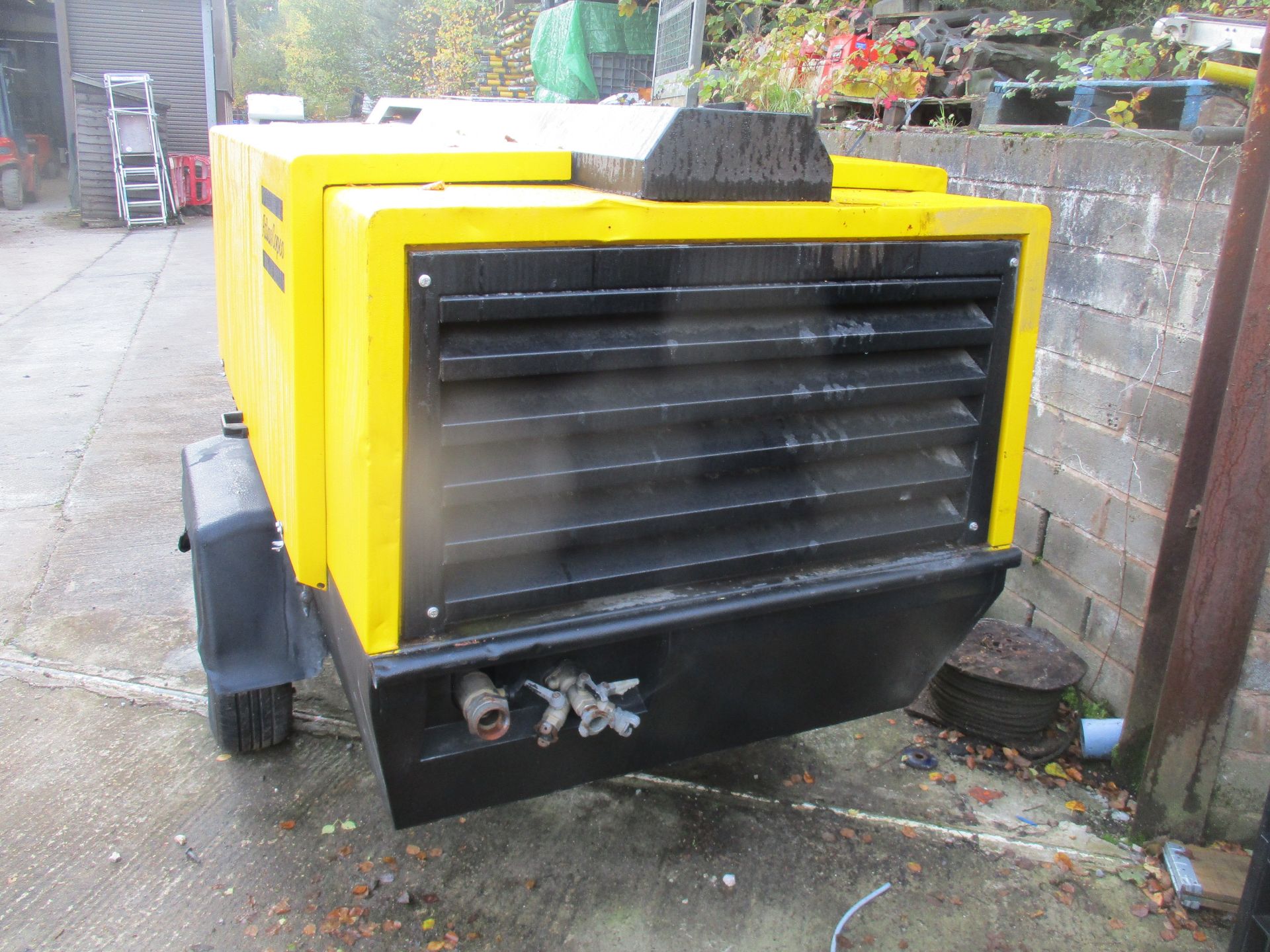 ATLAS COPCO XAS136 DD FAST TOW COMPRESSOR RMA - Image 2 of 10