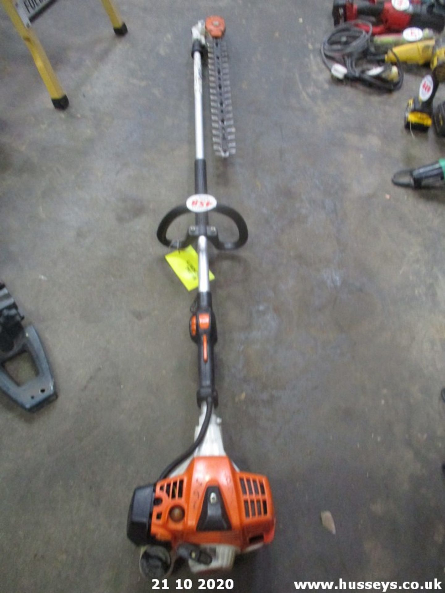 STIHL LONG REACH HEDGE TRIMMER 760265