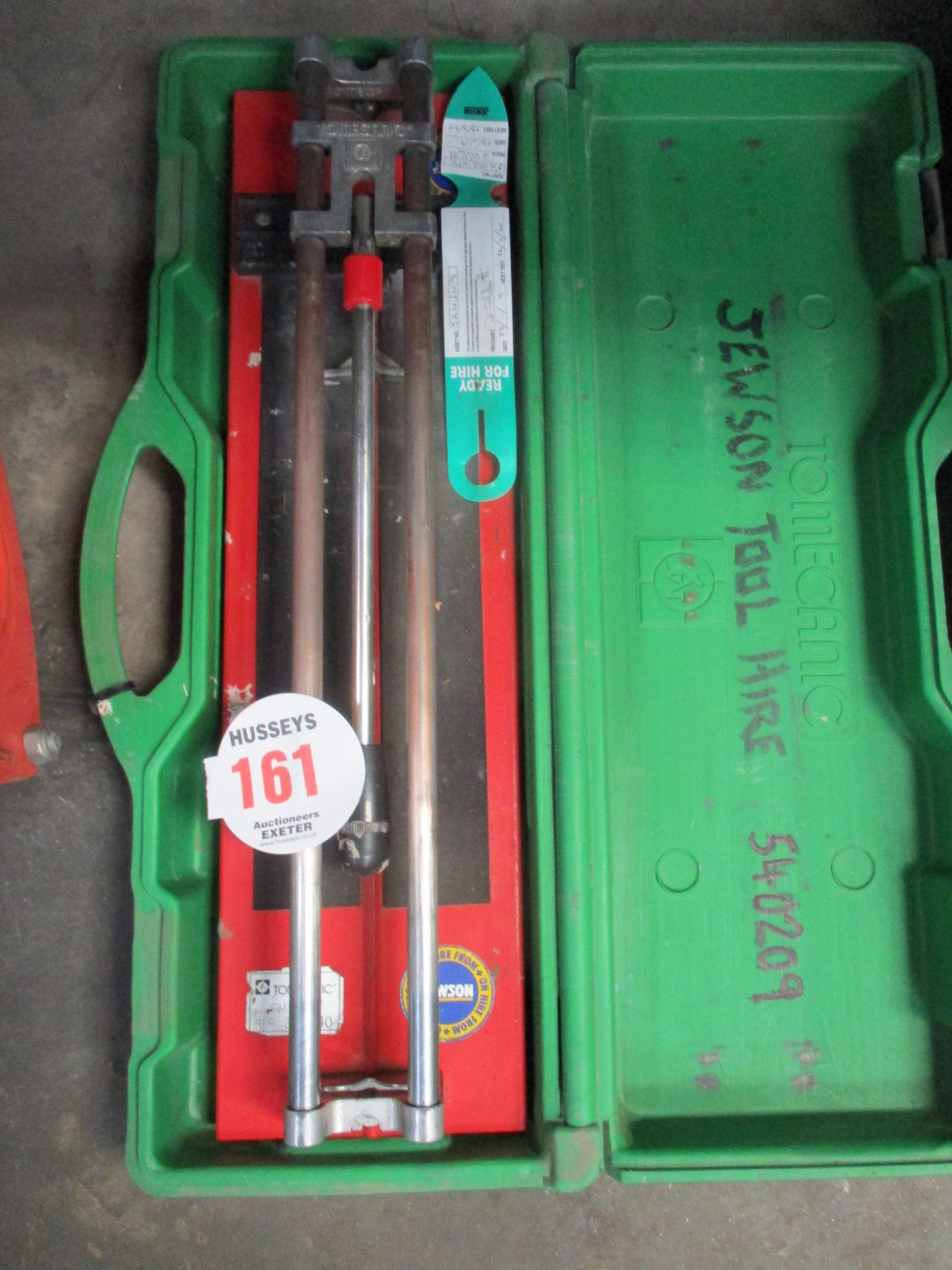 TILE CUTTER