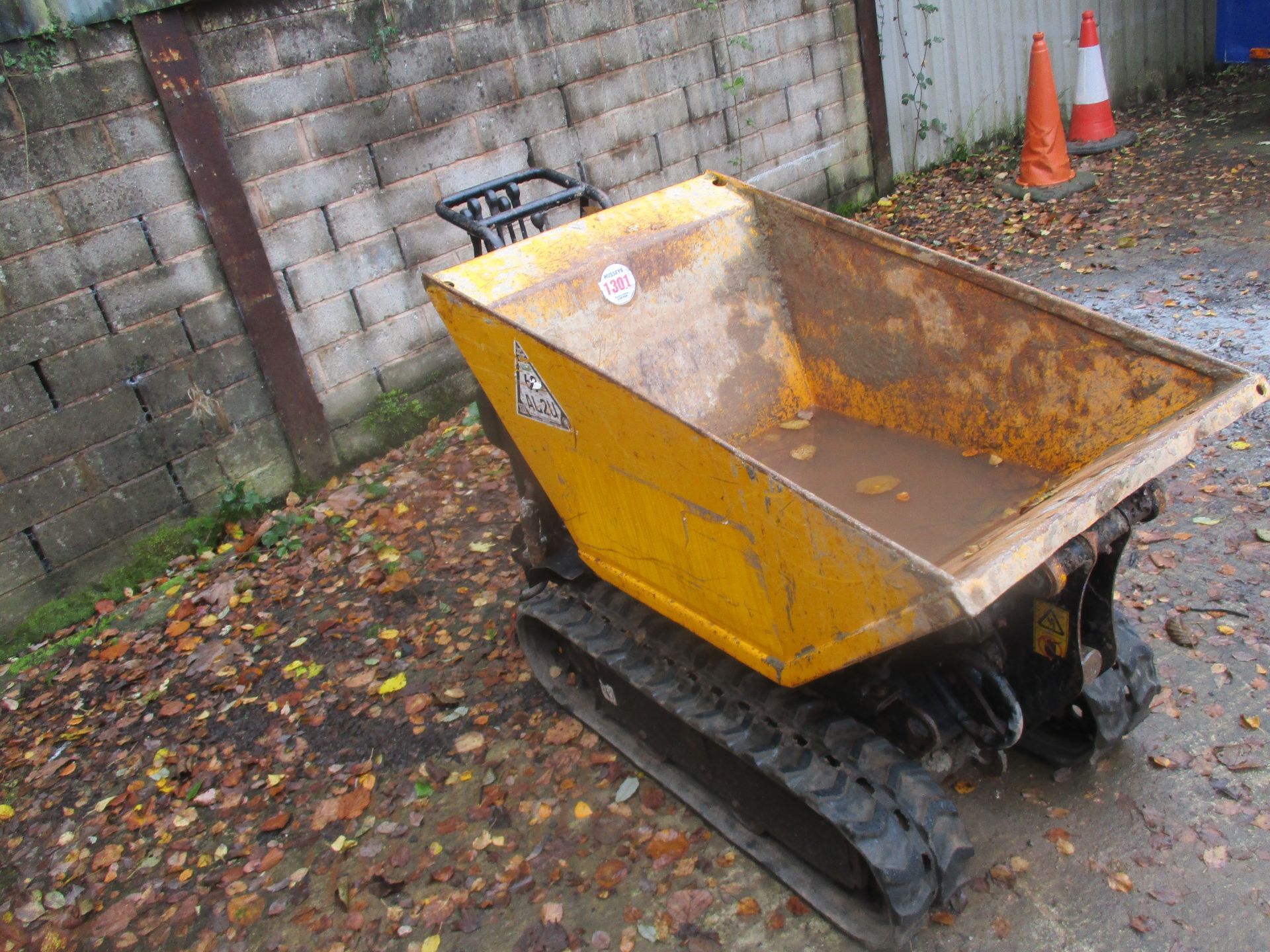 JCB HTD5 TRACKED BARROW 2015 Item Location: Husseys, Exeter, Devon, EX4 ...