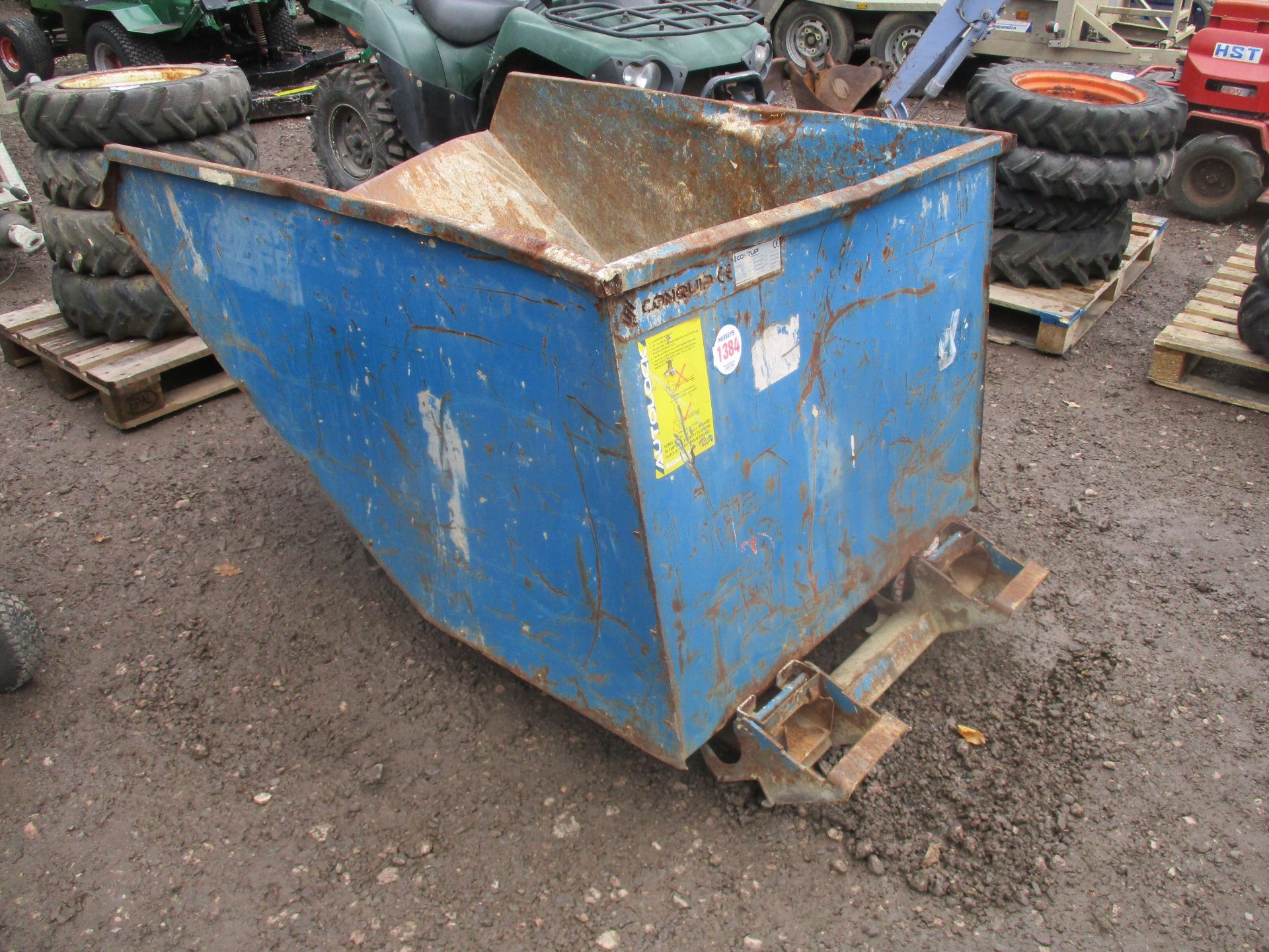 CONQUIP FORKLIFT TIPPING SKIP