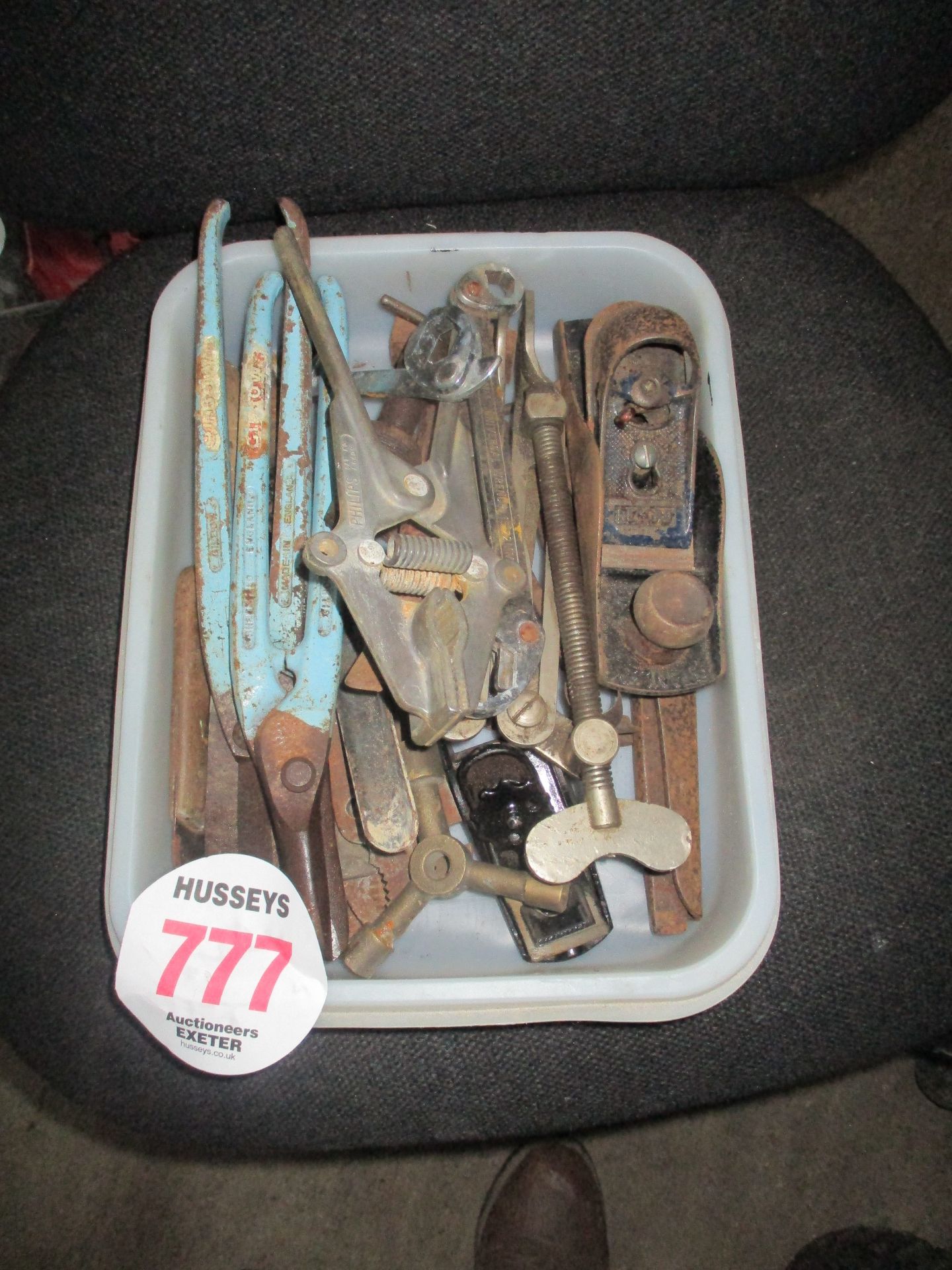 TRAY OF TOOLS