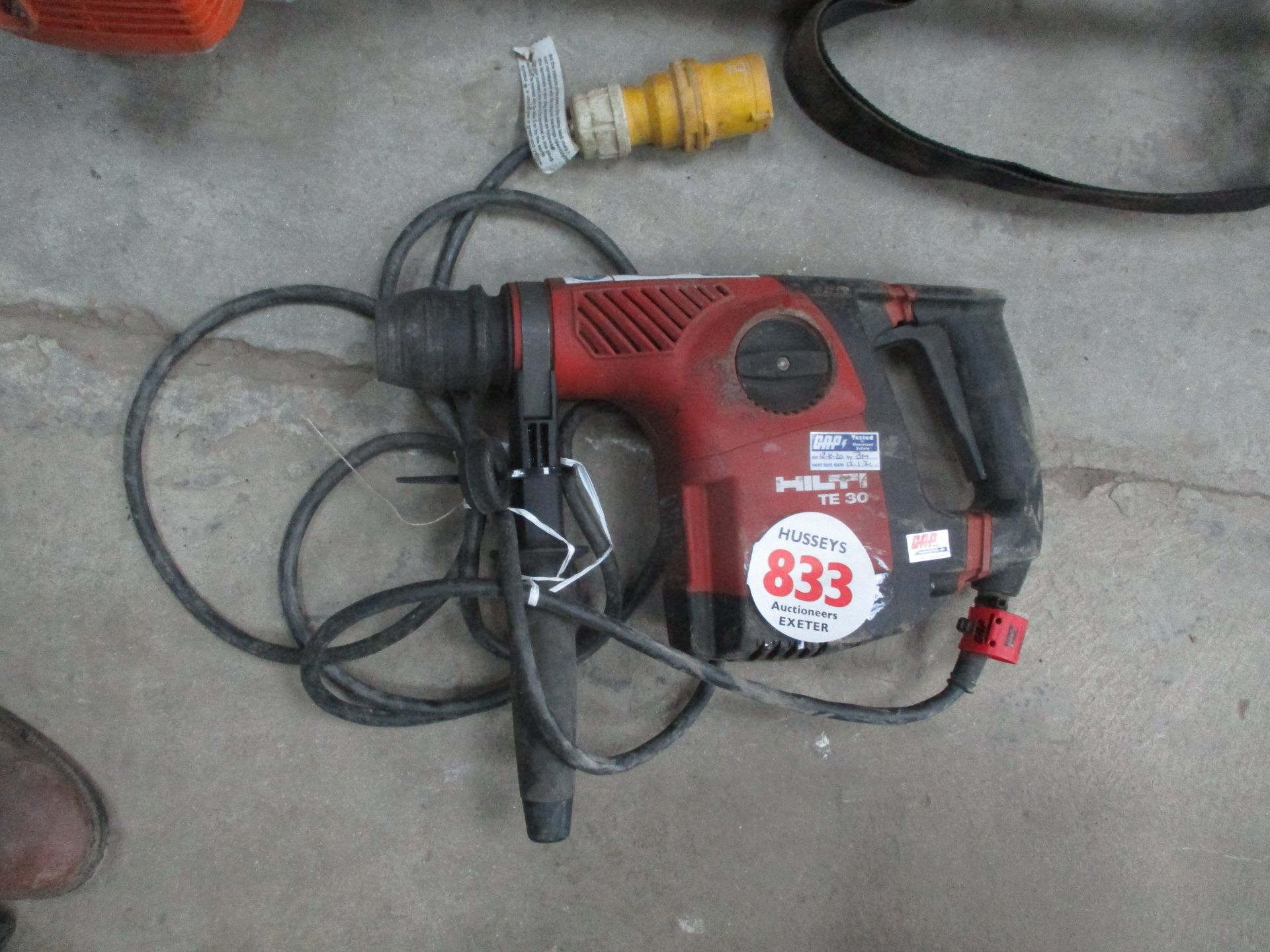 HILTI HAMMER DRILL