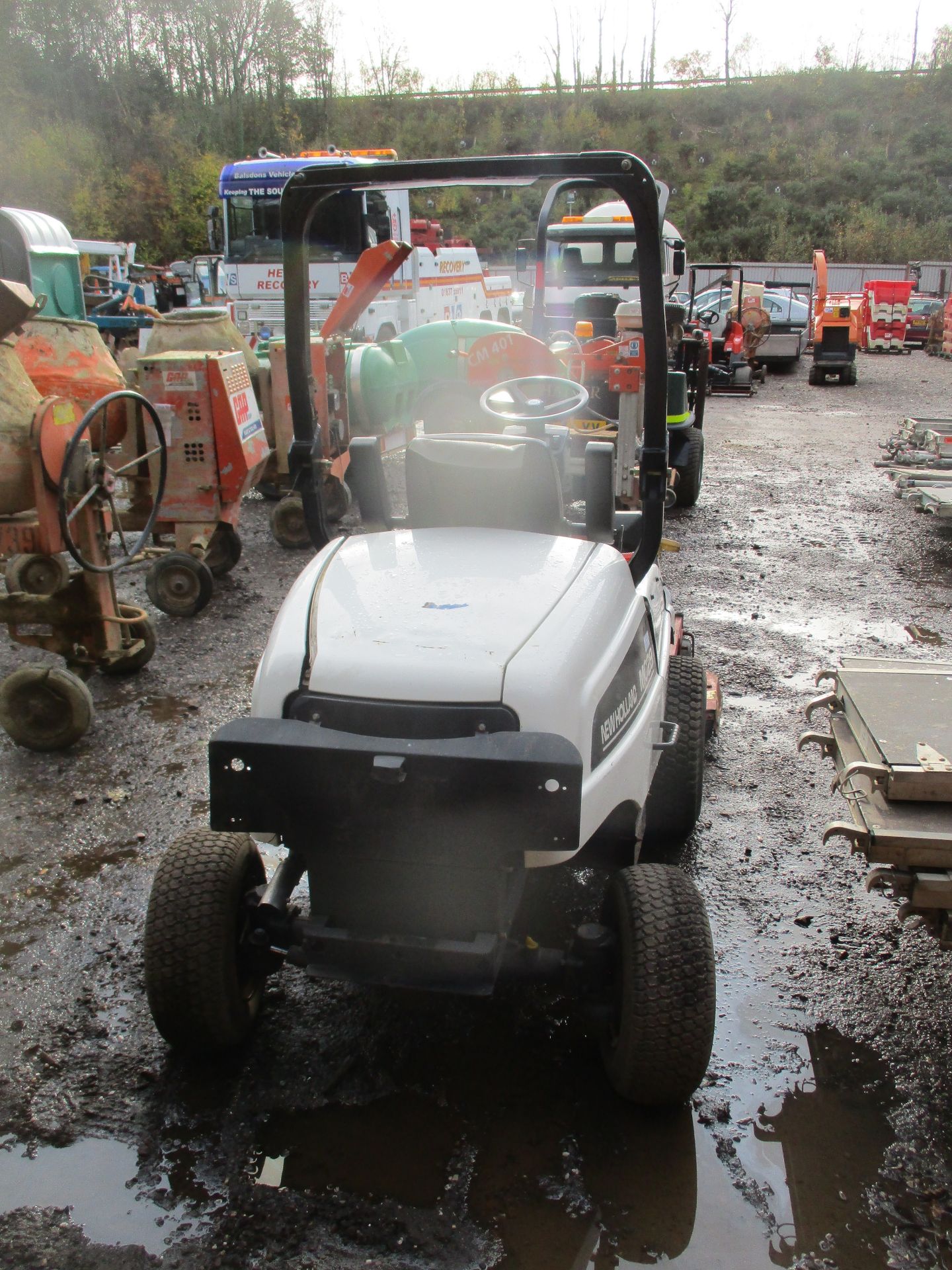 NEW HOLLAND MC28 4WD OUTFRONT MOWER 01125HRS - Image 4 of 4