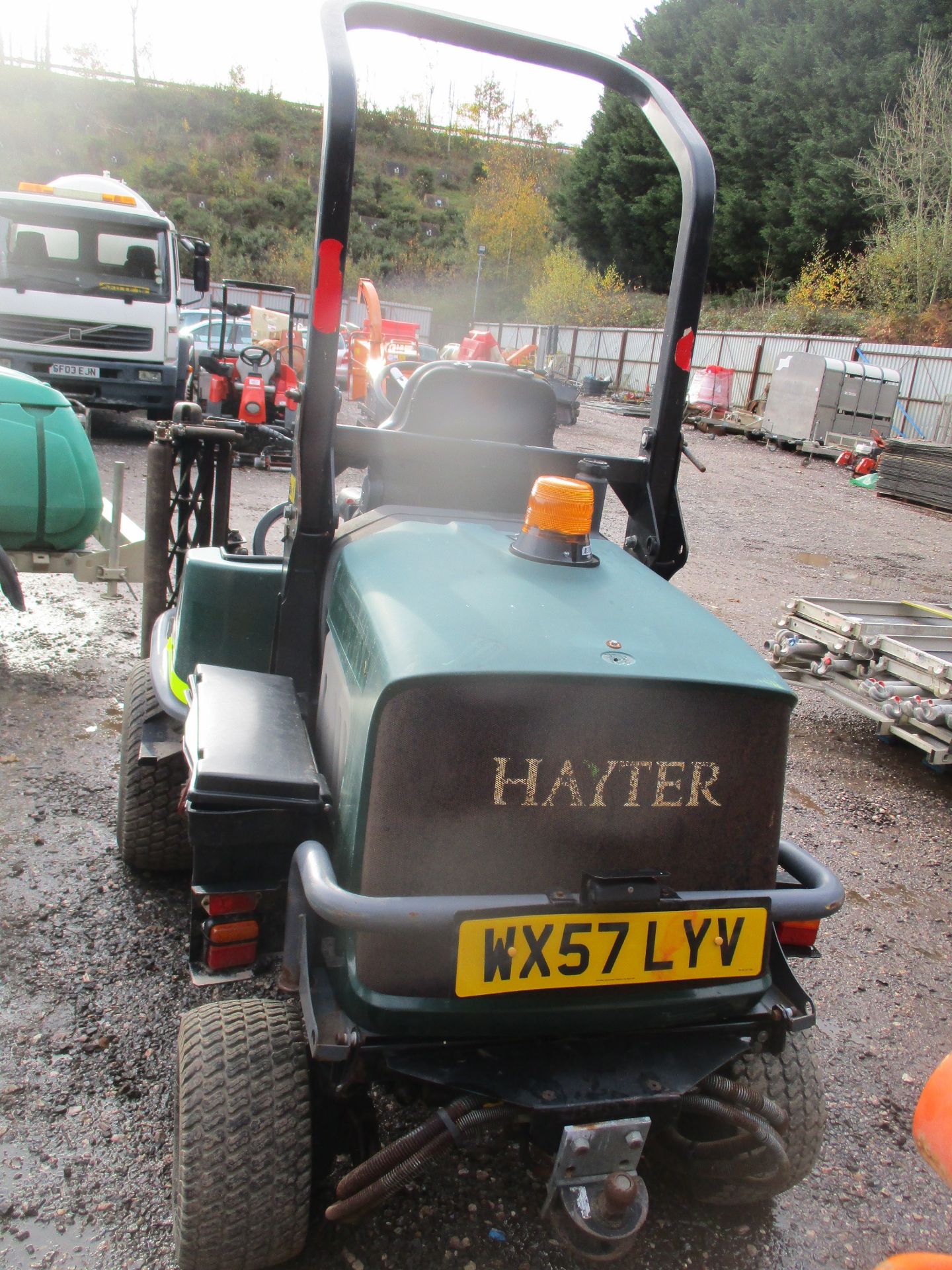 HAYTER TRIPLE MOWER 4080HRS WX57LYV RDC - Image 5 of 5