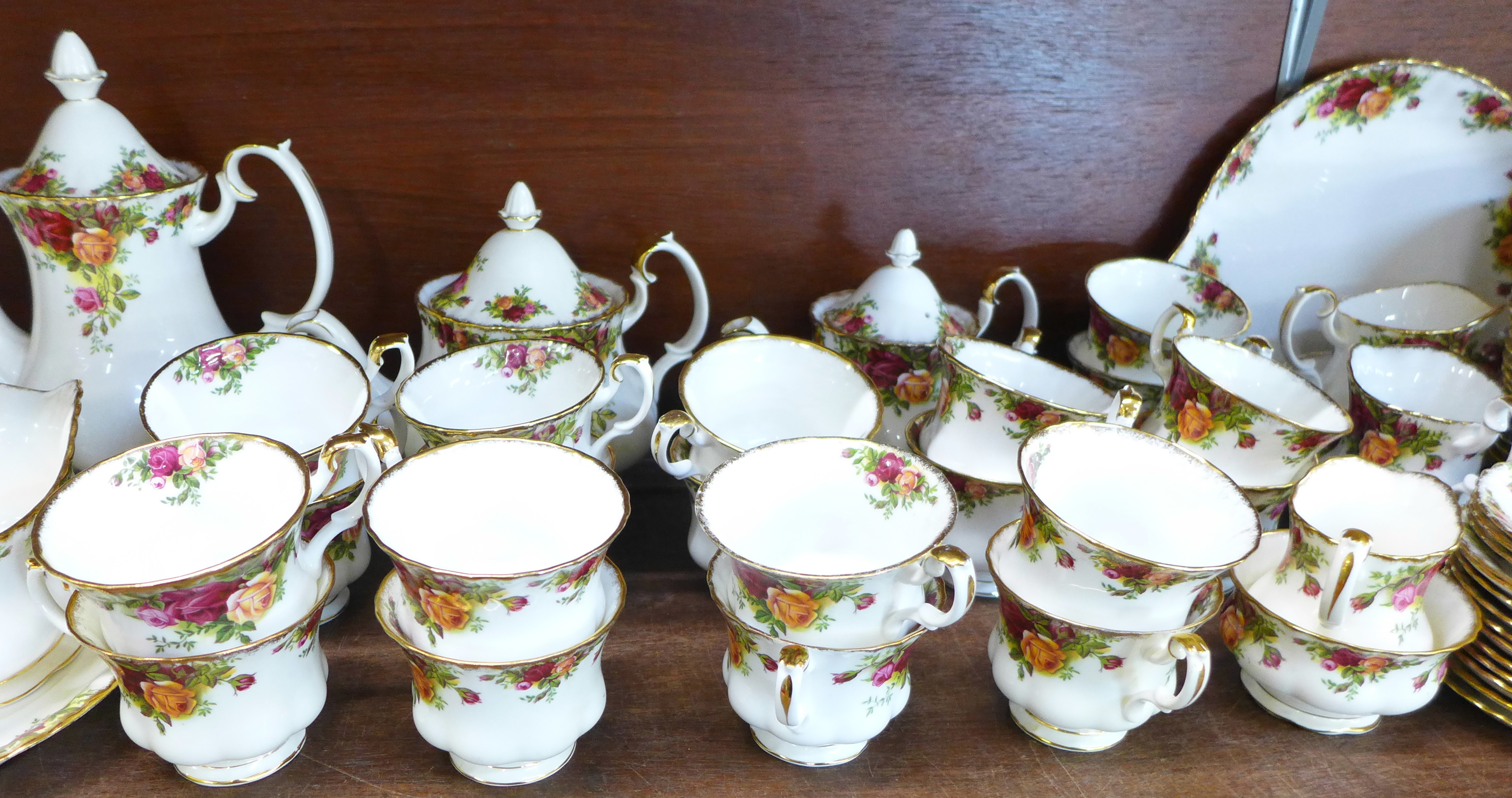Royal Albert Old Country Roses china, 24 tea cups, saucers and side plates, 4 tureens, 14 coffee - Image 5 of 8