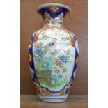 An early 20th Century Imari vase, 30cm