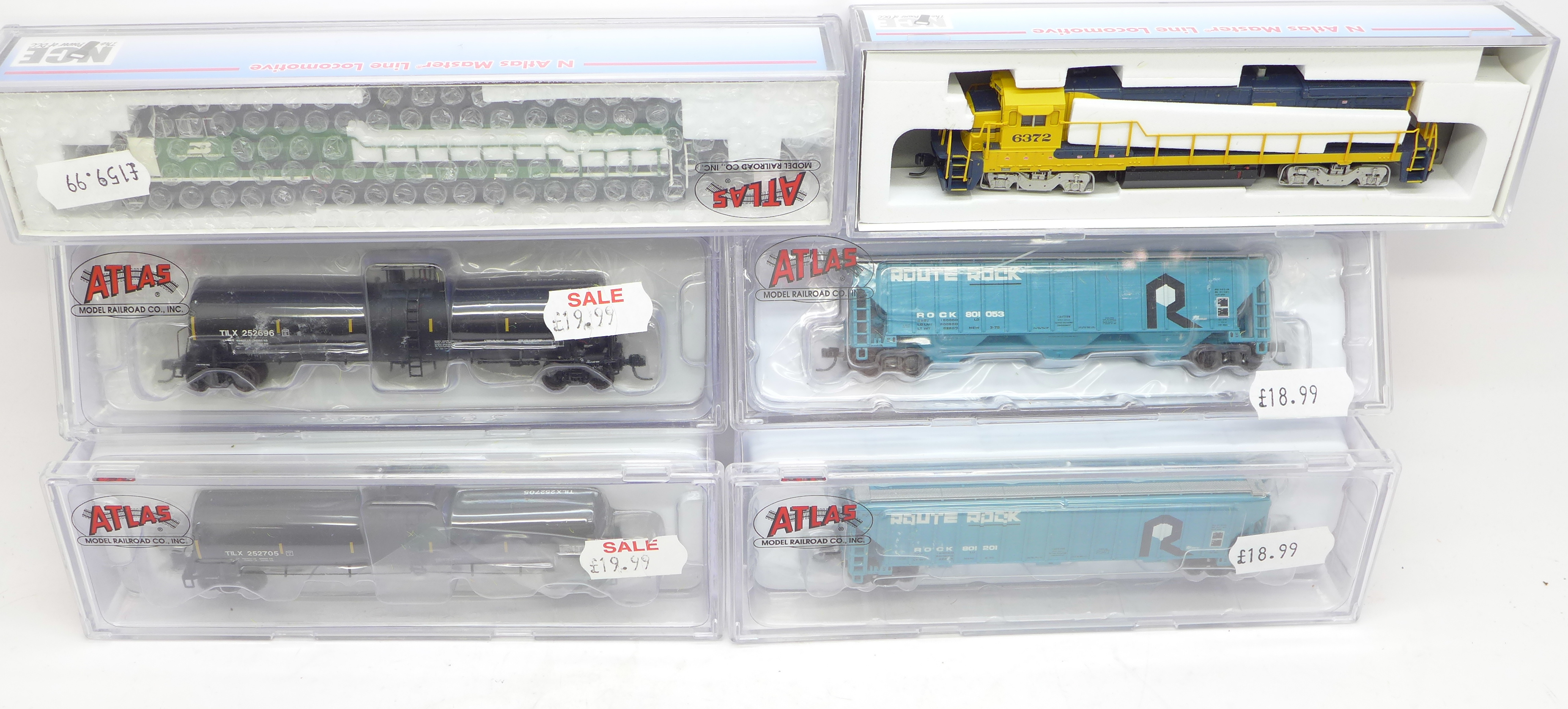 Atlas N gauge model rail, boxed