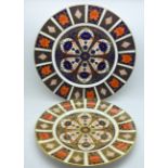 Two Royal Crown Derby 1128 pattern plates, 27cm and 21cm