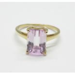 A 9ct gold and pink stone ring, 2.5g, O
