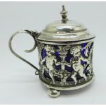 A silver cherub decorated mustard, Birmingham 1902, 53g