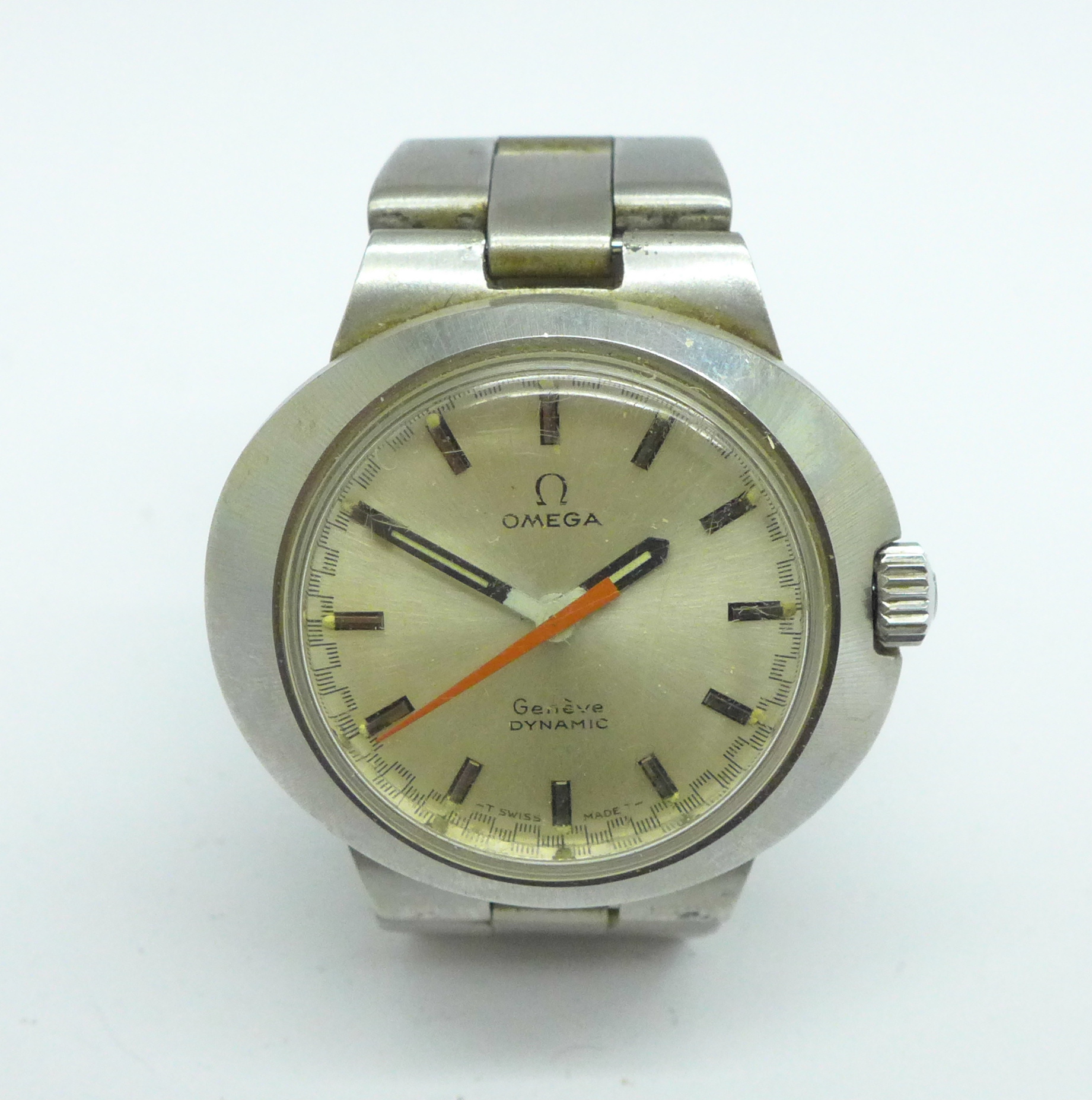 A lady's Omega Dynamic wristwatch