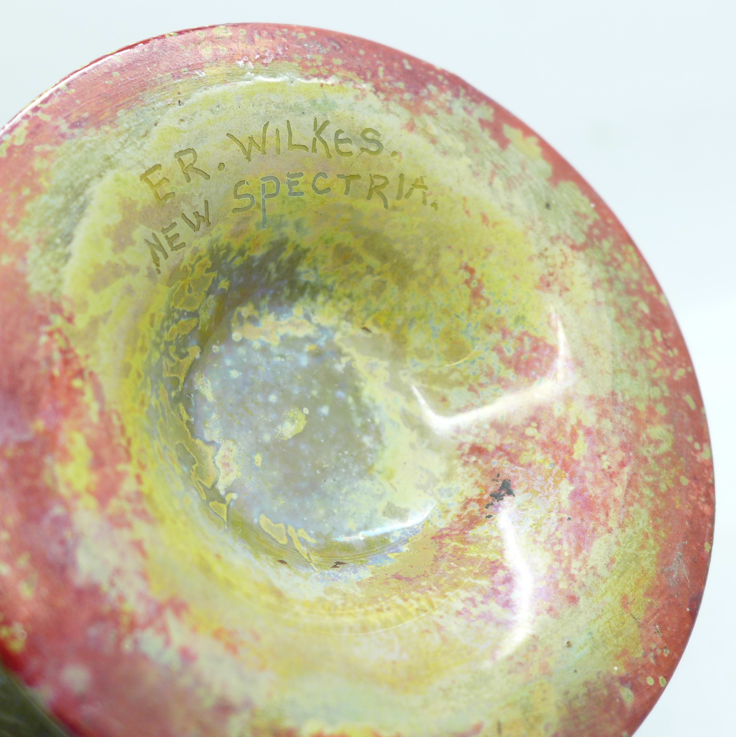 An E.R. Wilkes New Spectria flambe vase, circa 1920, signed to the base, 21.5cm - Image 3 of 3