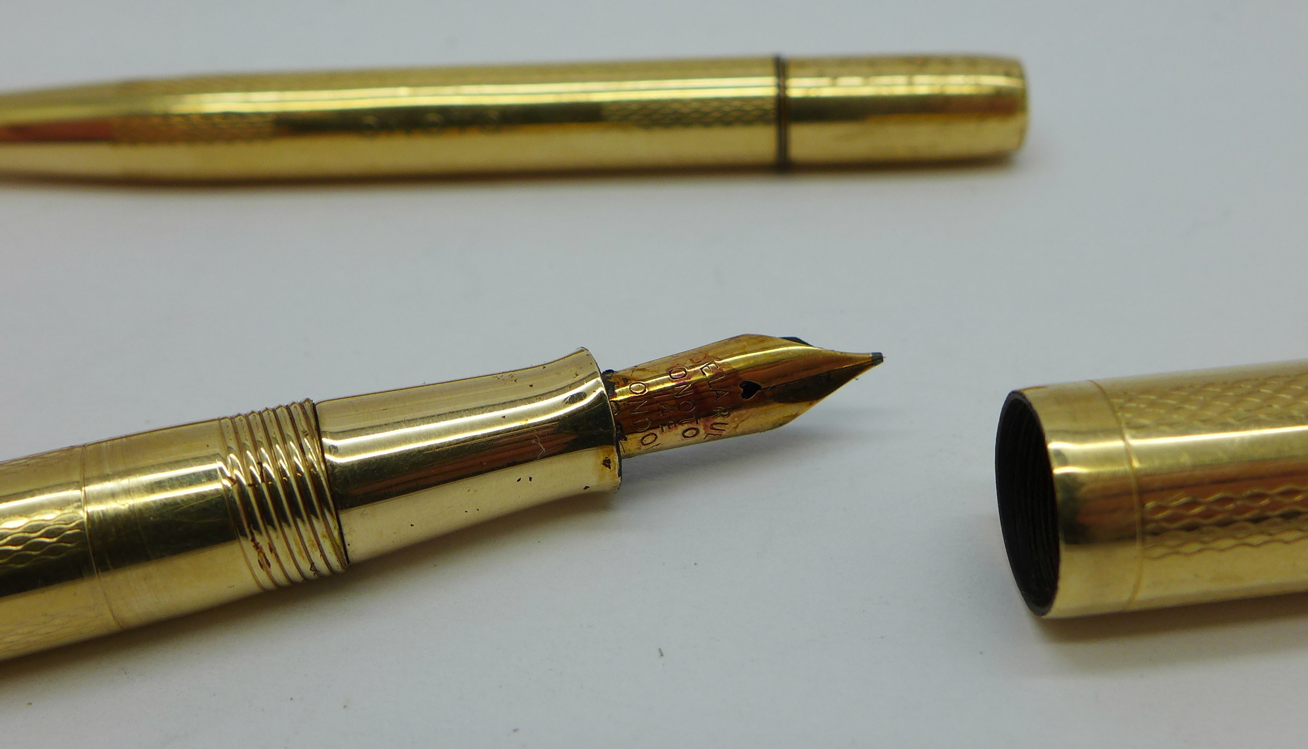 A gold plated Onoto pen with 14ct gold nib and a matching pencil - Image 2 of 2