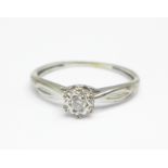 A white metal and diamond ring, 1.3g, N