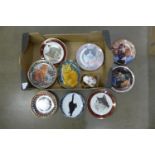 A set of twelve Lesley Anne Ivory's Cats! plates and other cat plates