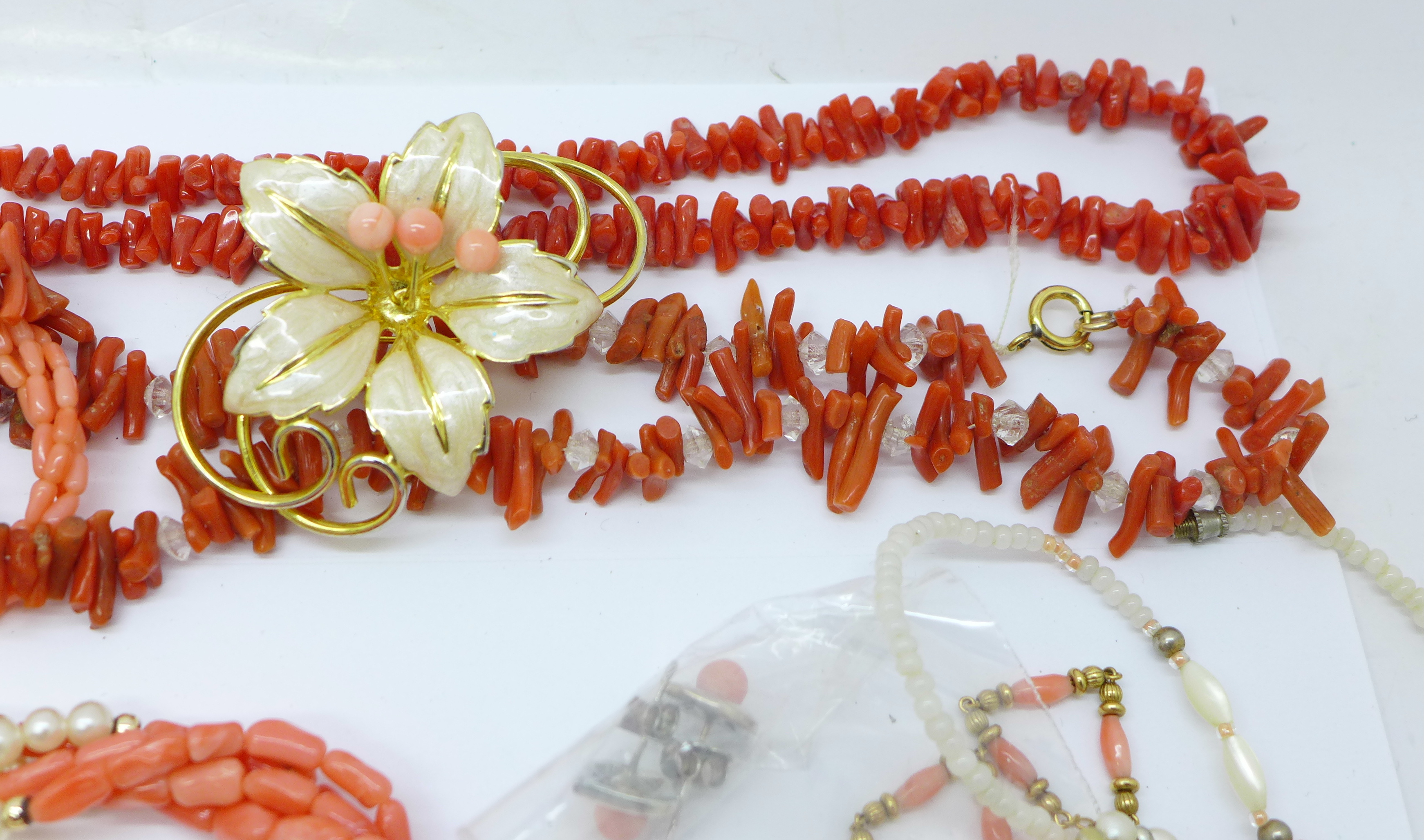 Coral and pearl jewellery - Image 5 of 5