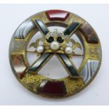 A Scottish agate set brooch, 5cm