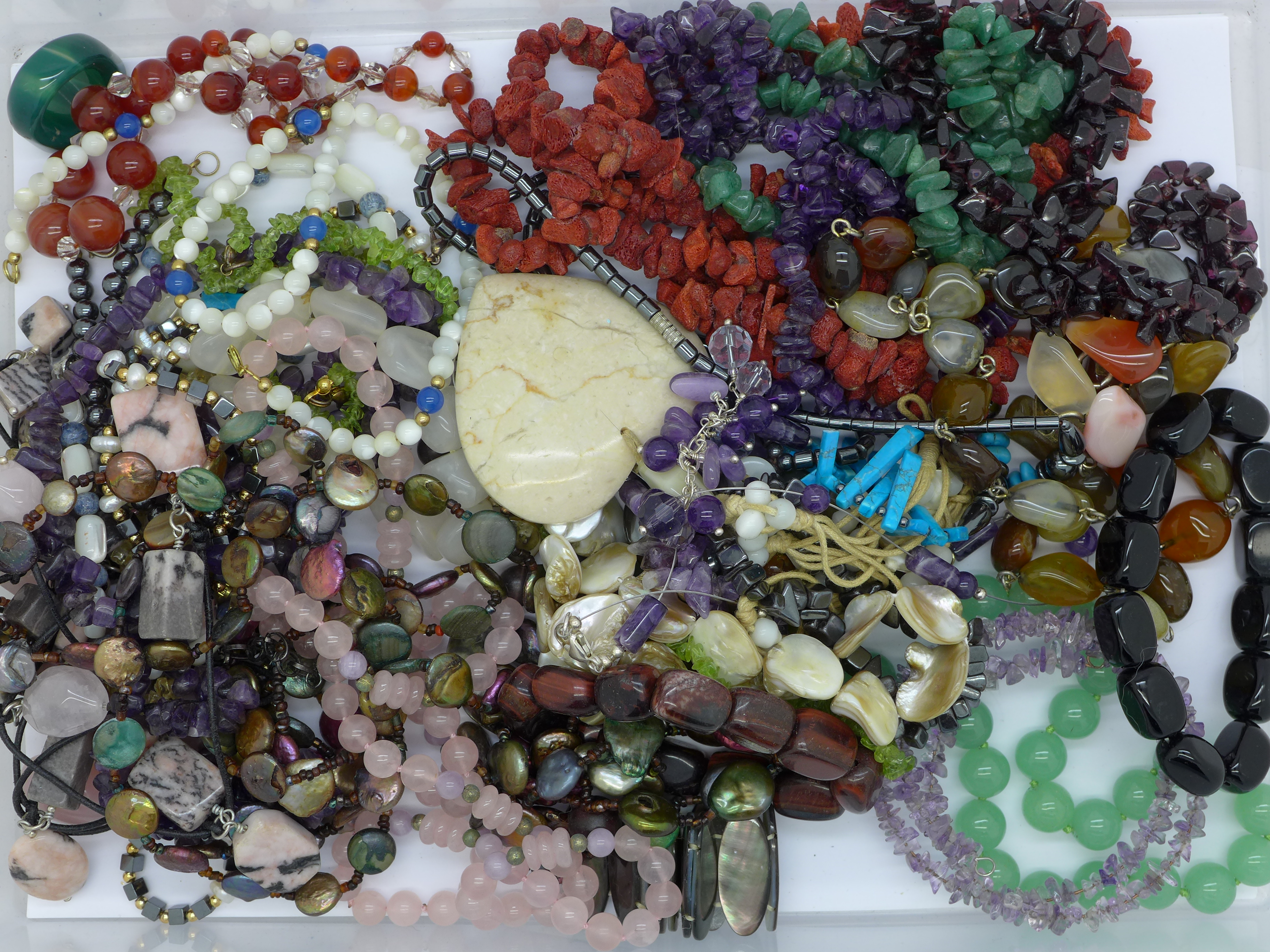 A quantity of gemstone jewellery - Image 2 of 2