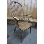 A 19th Century elm and beech Windsor chair