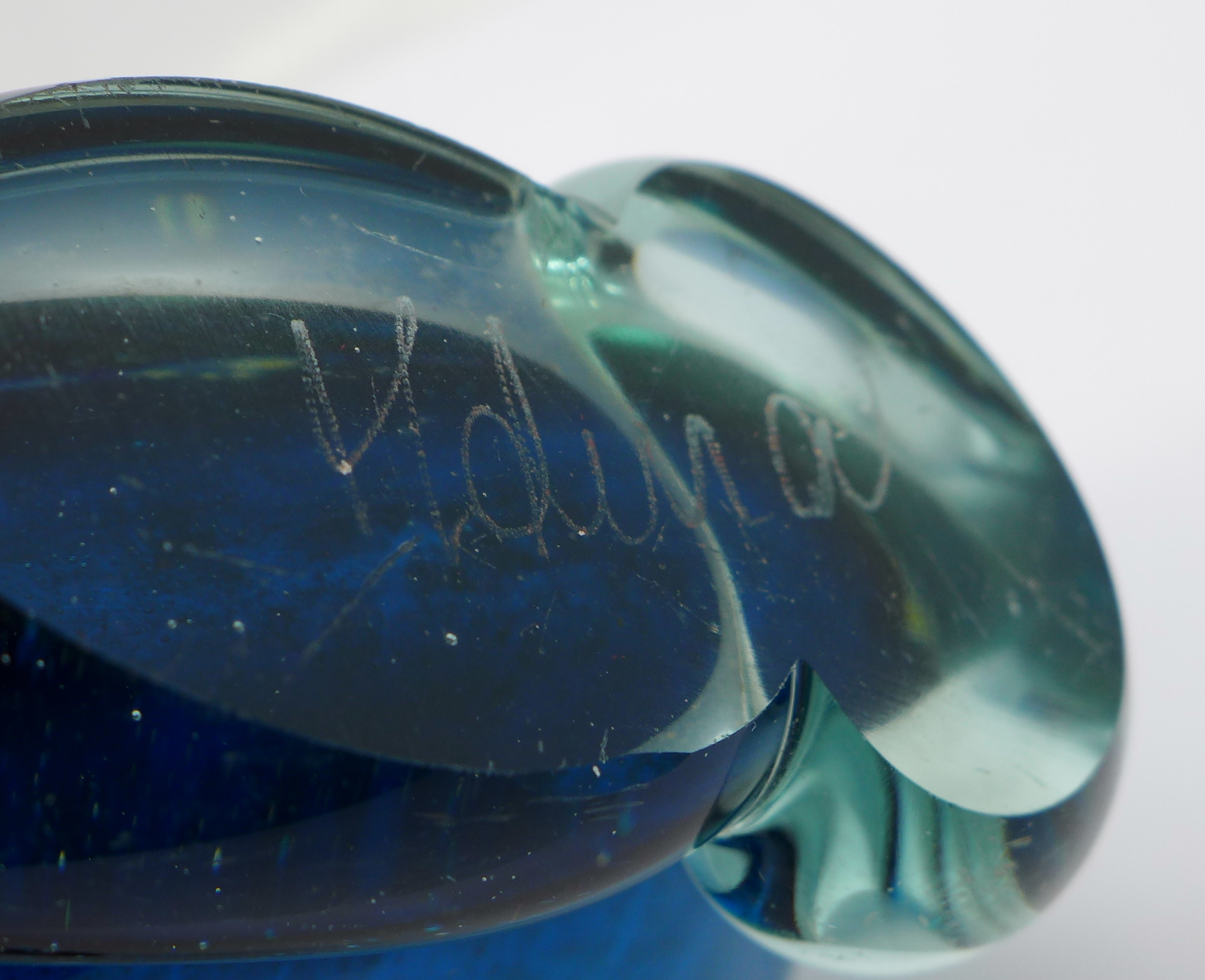 A M'dina blue glass vase, signed, 13cm - Image 3 of 3