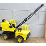 A Tonka Toys large mobile crane