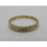 A 9ct gold and diamond ring, 1g, P