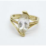 A 9ct gold stone set ring, 3.1g, R