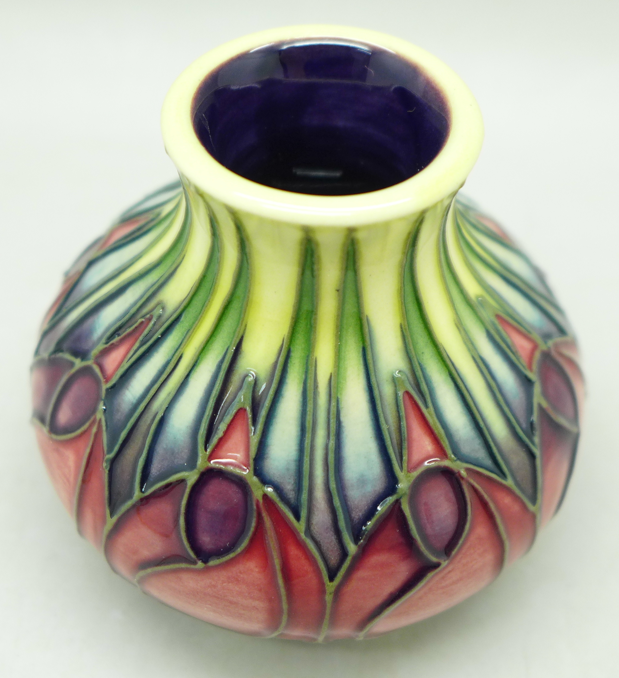 A small Moorcroft April Tulip vase, number 32, 2002, 5.5cm, with box - Image 2 of 3