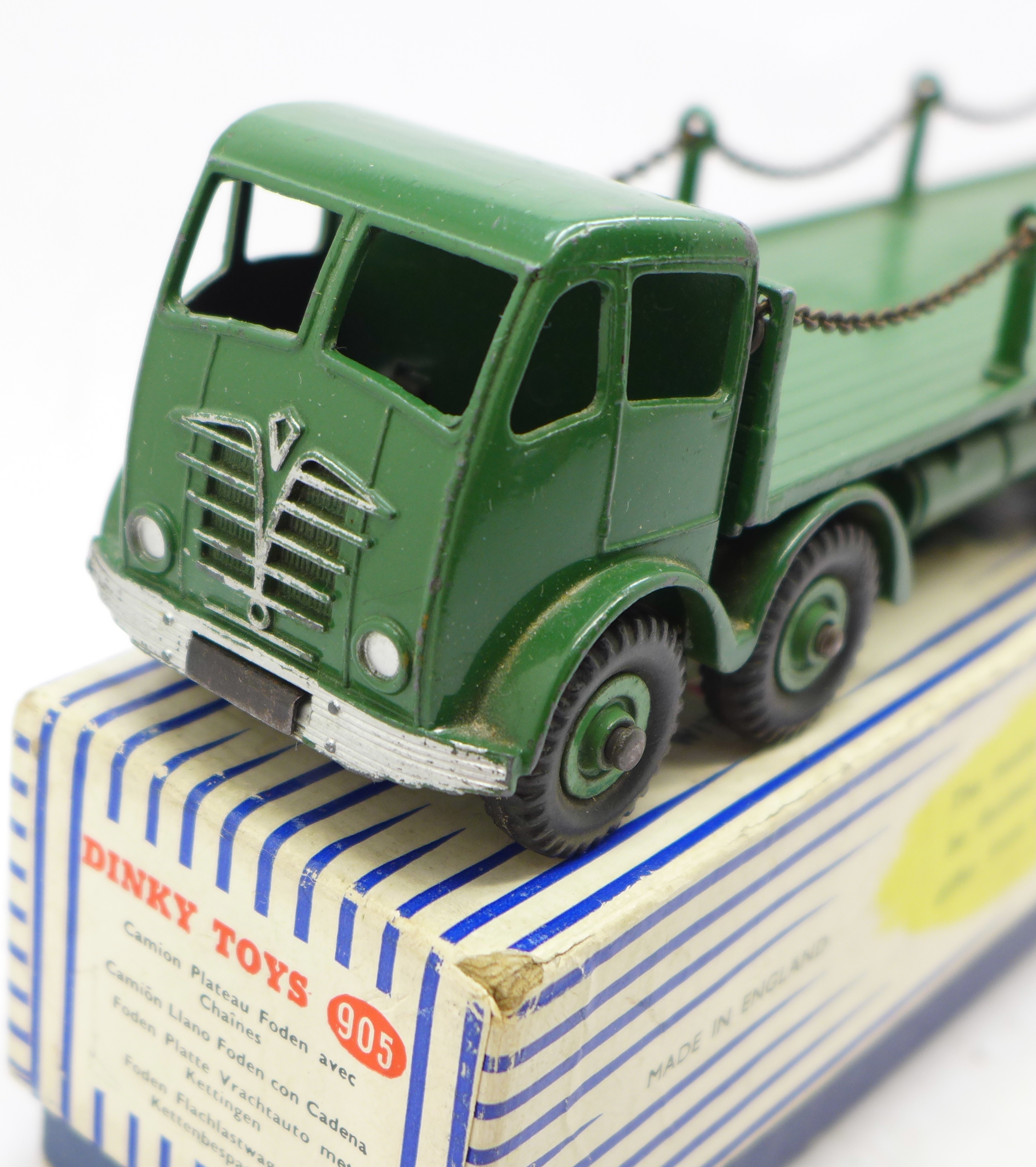 A Dinky Toys Foden Flat Truck, 905, boxed - Image 4 of 9