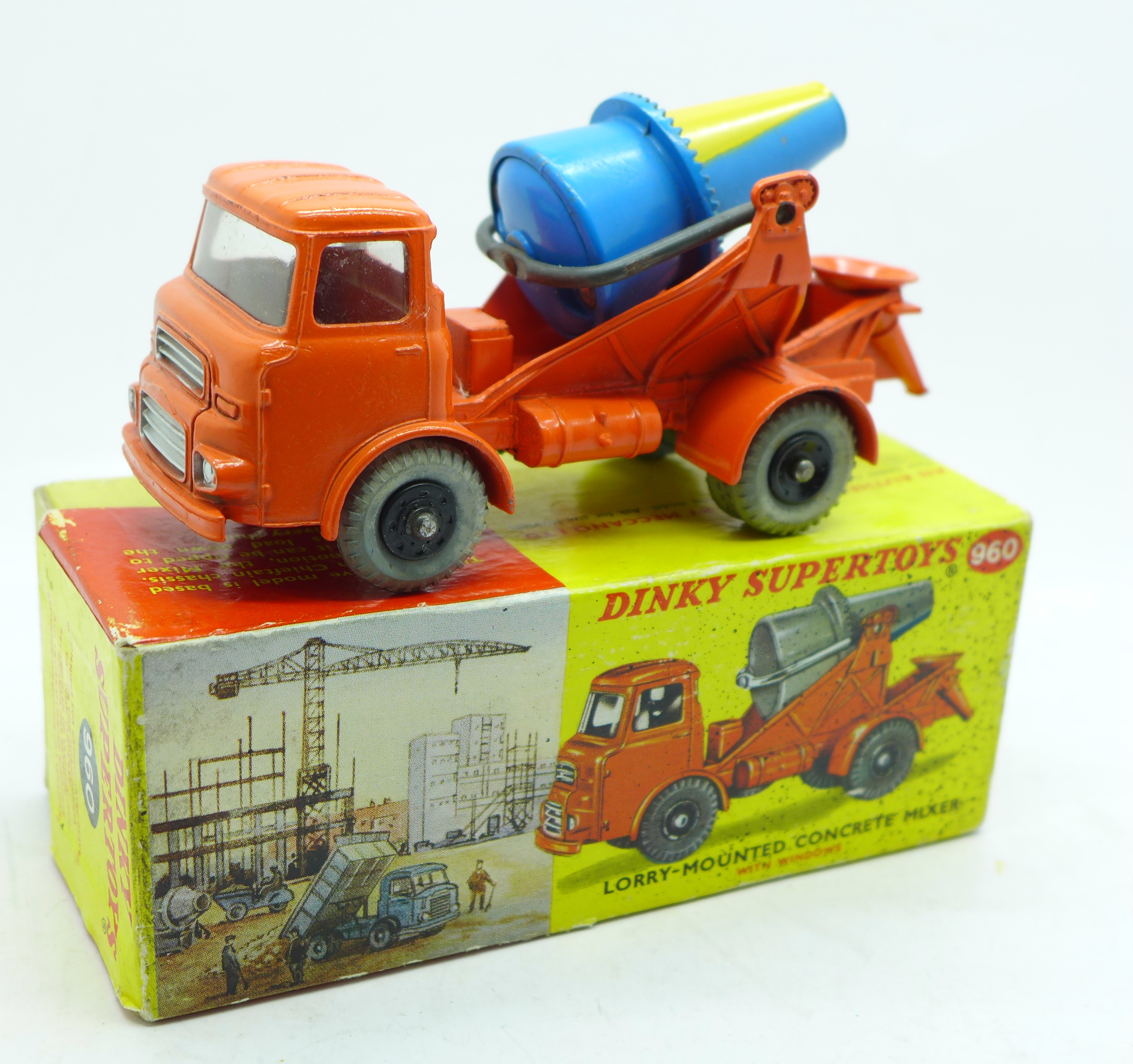 A Dinky Supertoys Lorry mounted Concrete Mixer, 960, boxed