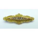 A Victorian 9ct gold brooch, Chester 1899, 2.7g