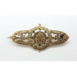 A 9ct gold brooch, 3.4g, repaired