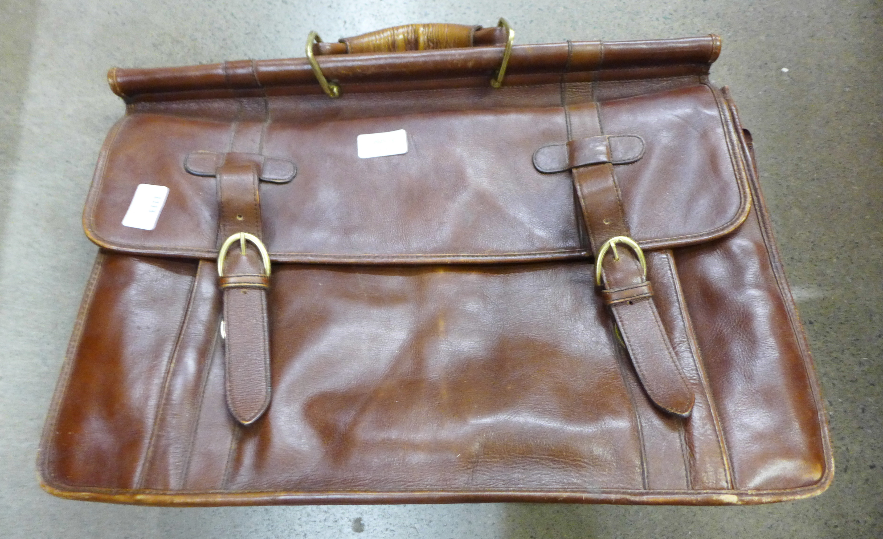 A Hidesign leather bag