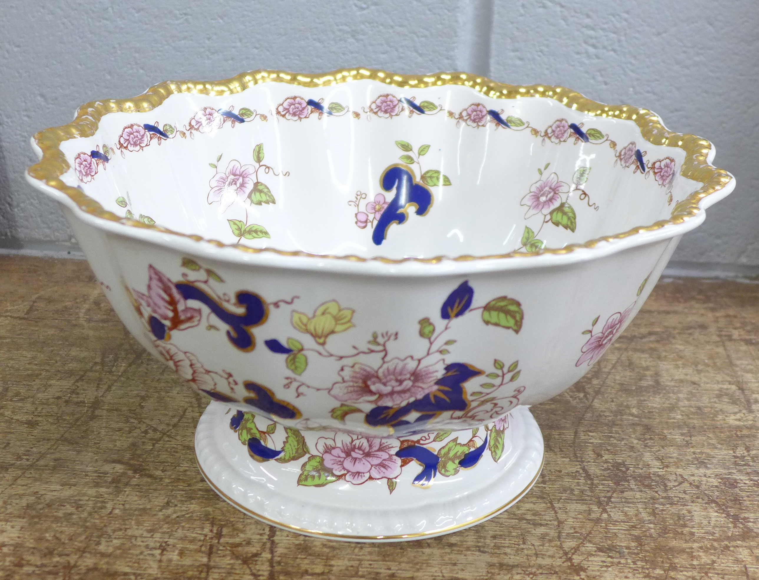 A large Staffordshire Ironstone bowl