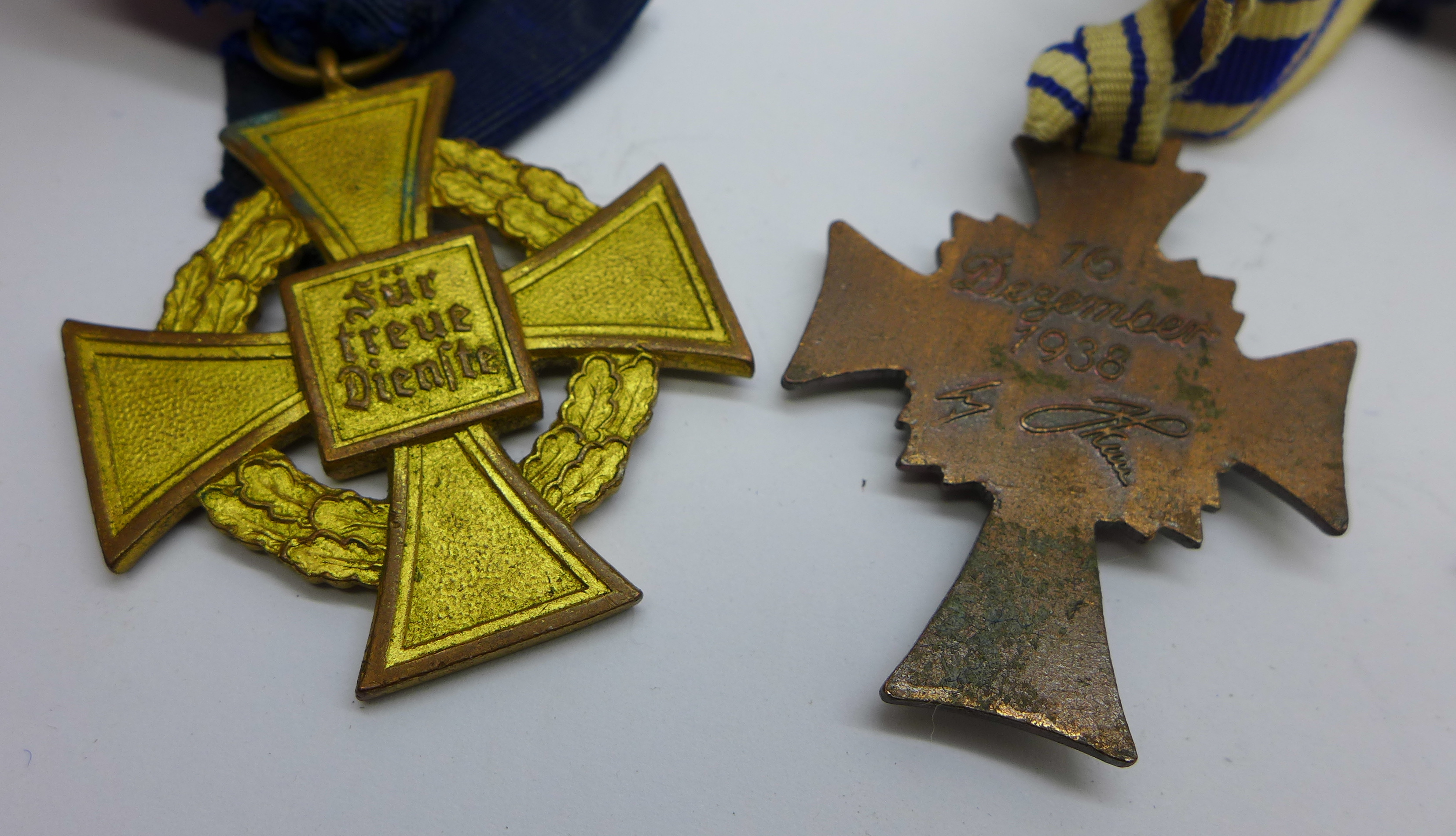 A German Mother's Cross medal and three other German military medals - Image 2 of 3