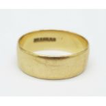 A 9ct gold wedding band, 4.5g, U