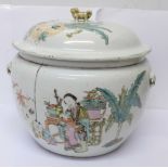An early 20th Century Republic period Chinese famille rose lidded bowl
