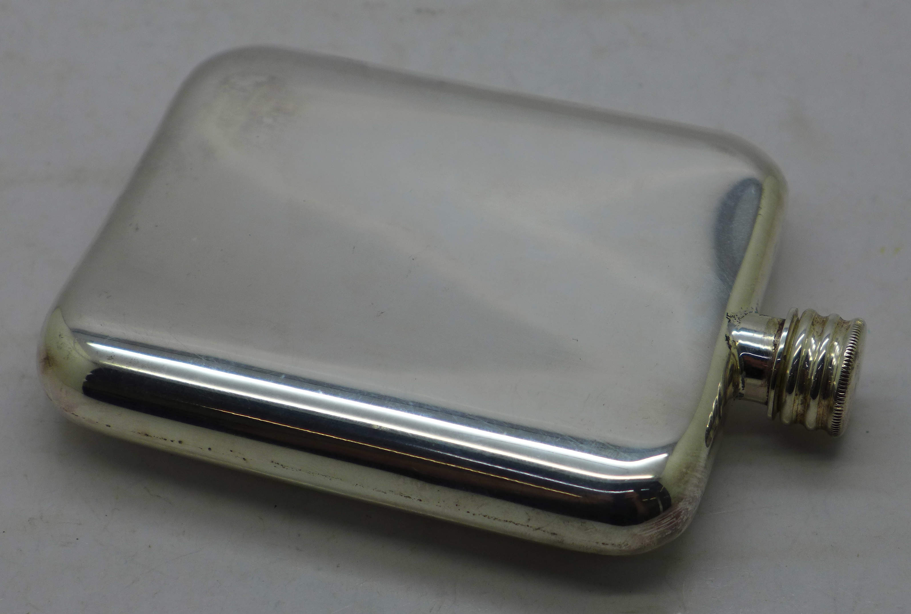 A silver Elkington & Co. hip flask, Sheffield 1992, 273g - Image 2 of 3