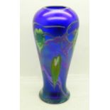 An Okra glass vase, 19.5cm
