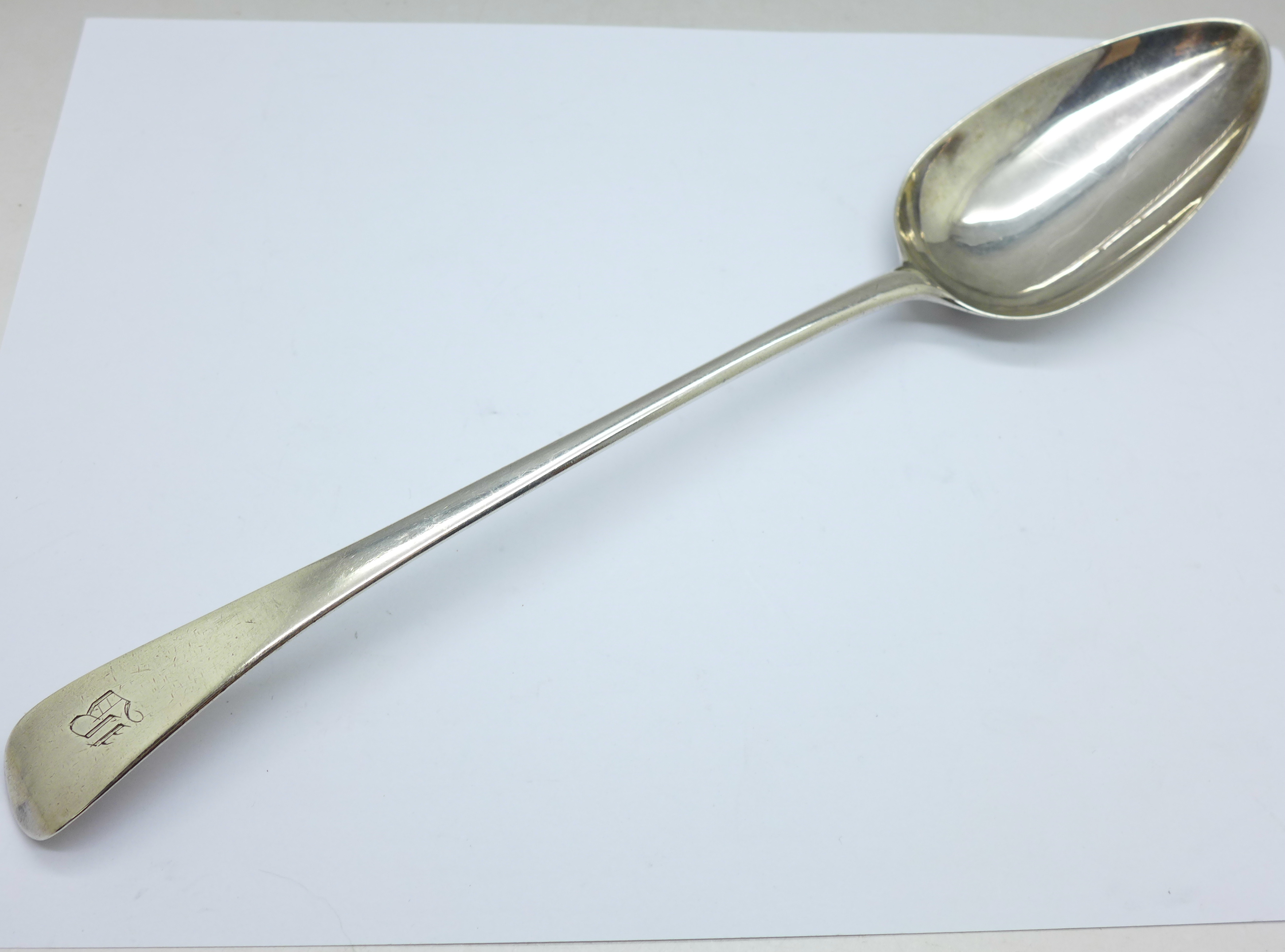 A George III silver basting spoon, London 1792, 92g