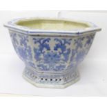 A blue and white Chinese jardiniere