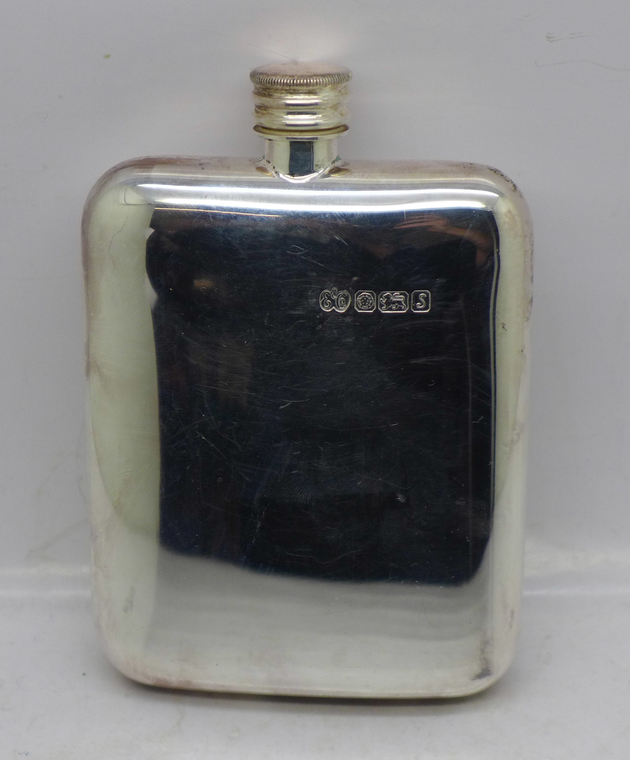 A silver Elkington & Co. hip flask, Sheffield 1992, 273g