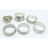 Six silver rings, 47g