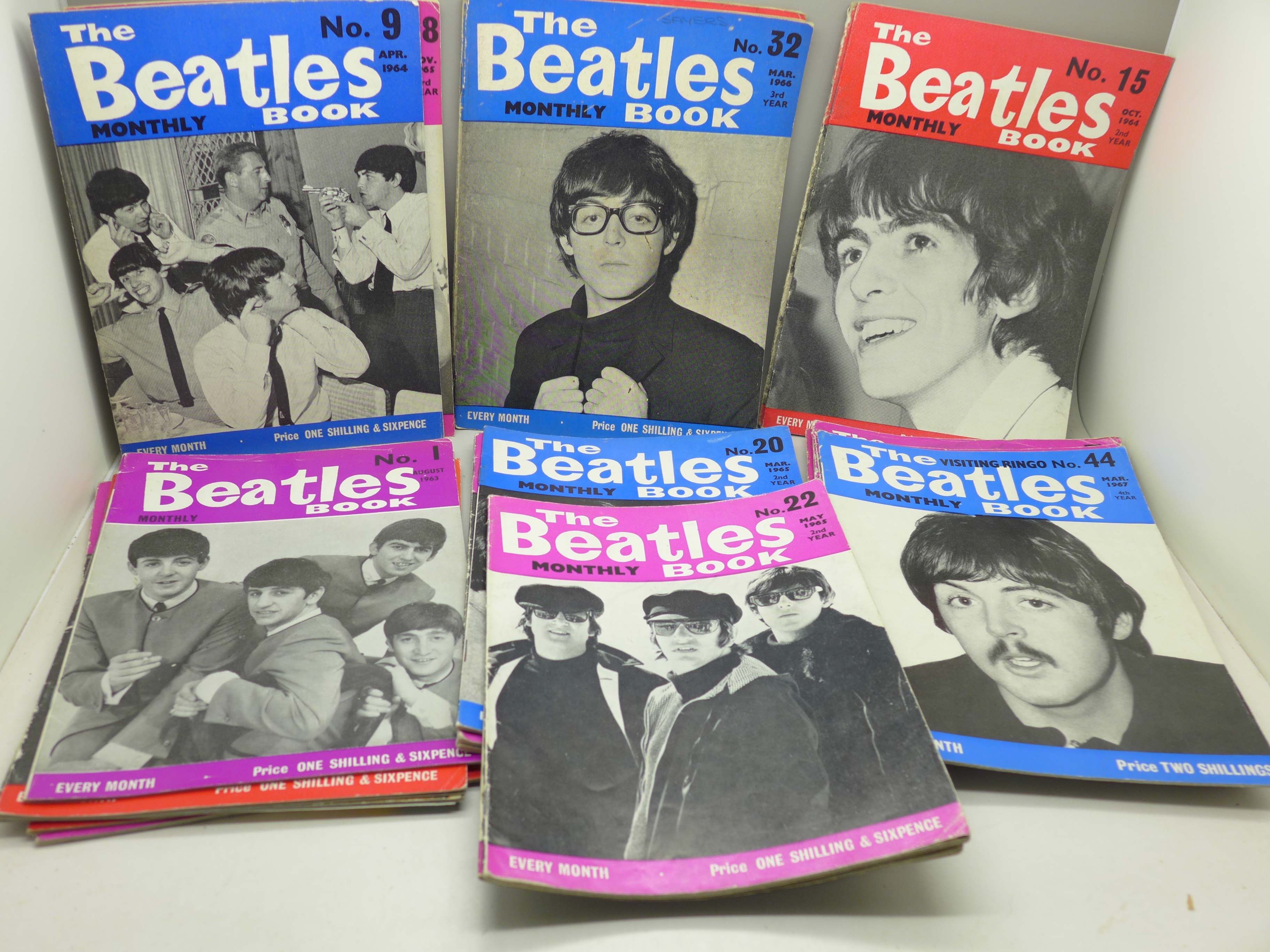 The Beatles Monthly magazines (24)